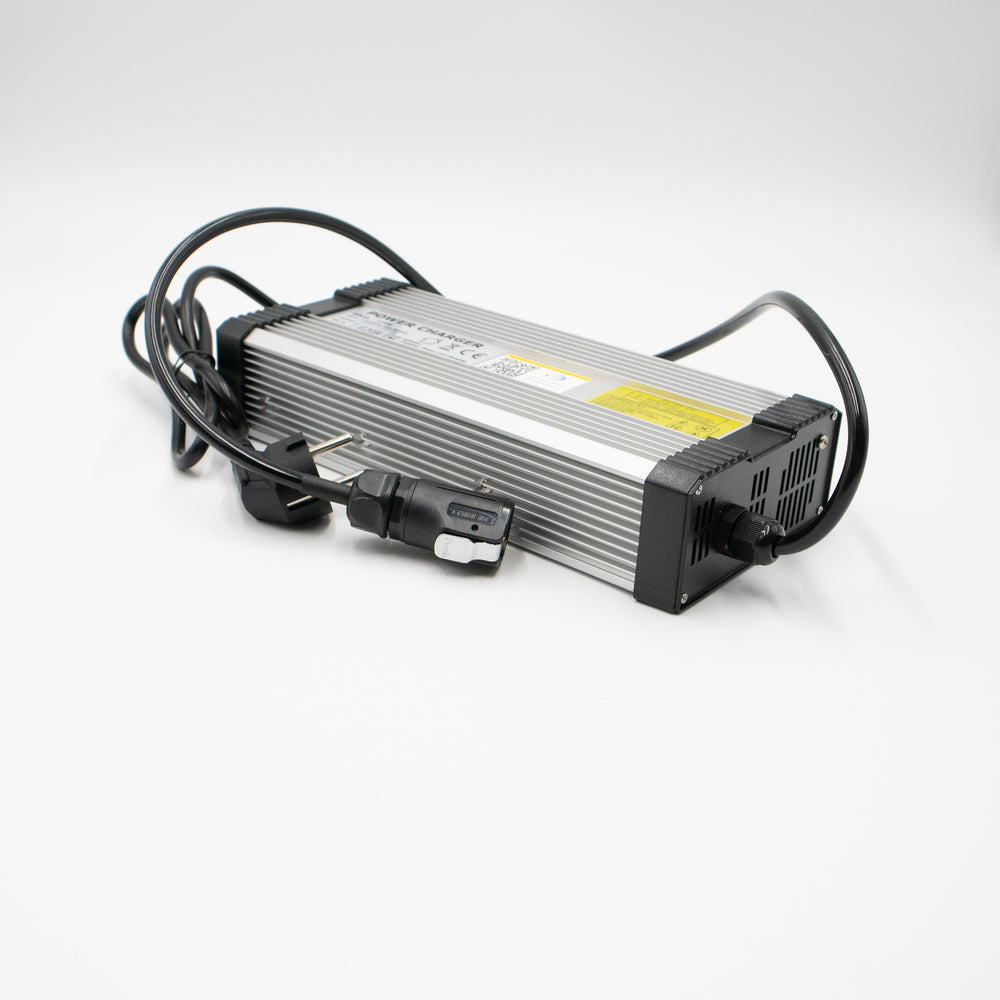 SURRON Tuning Akku / Batterie Ladegerät 60V für Light Bee